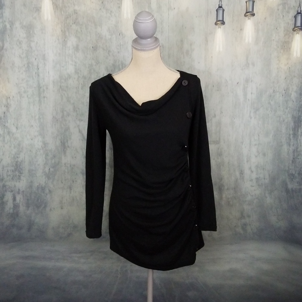 Long sleeve knit top